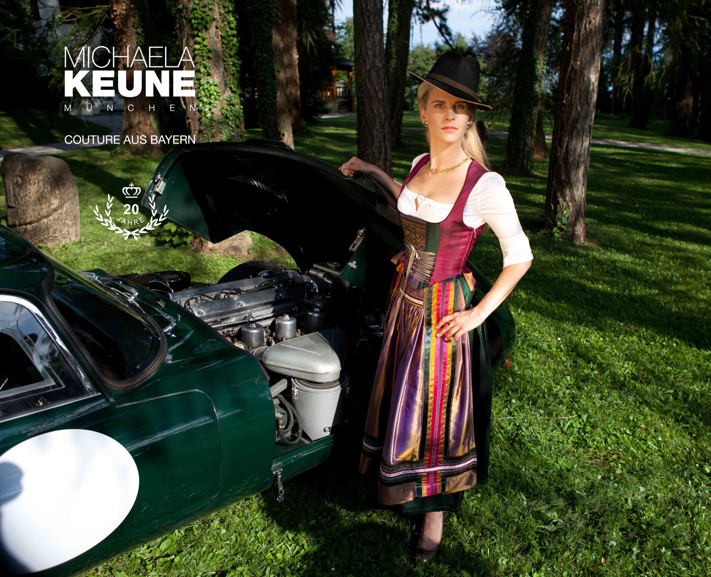 Trachtenmode Michaela Keune Designer Dirndl München - Couture Dirndl Kollektion SOPHISTICATED