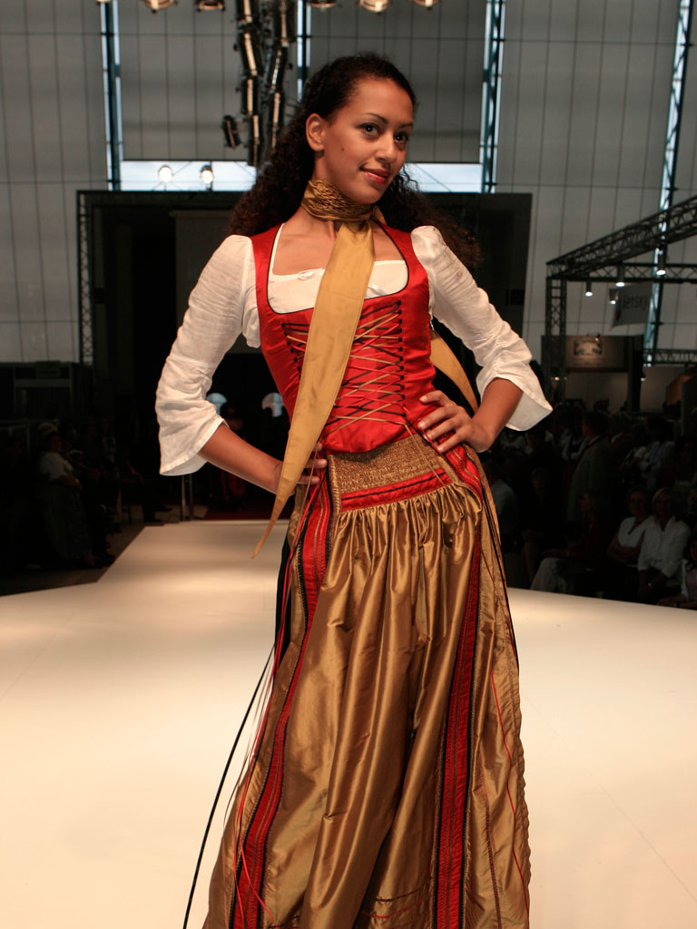 Designer Dirndl München Michaela Keune Dirndl Couture