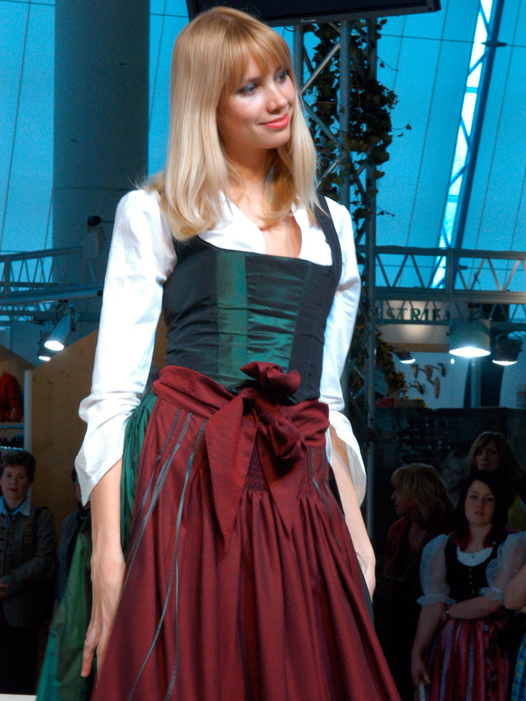 Designer Dirndl München Michaela Keune Dirndl Couture