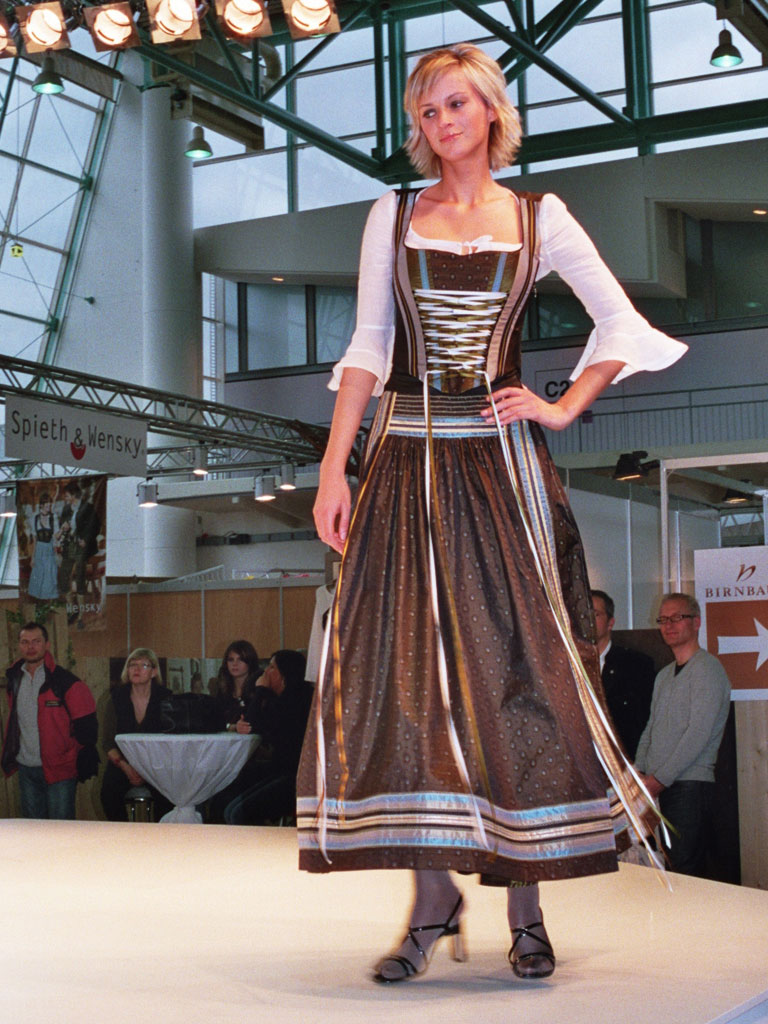 Designer Dirndl München Michaela Keune Dirndl Couture