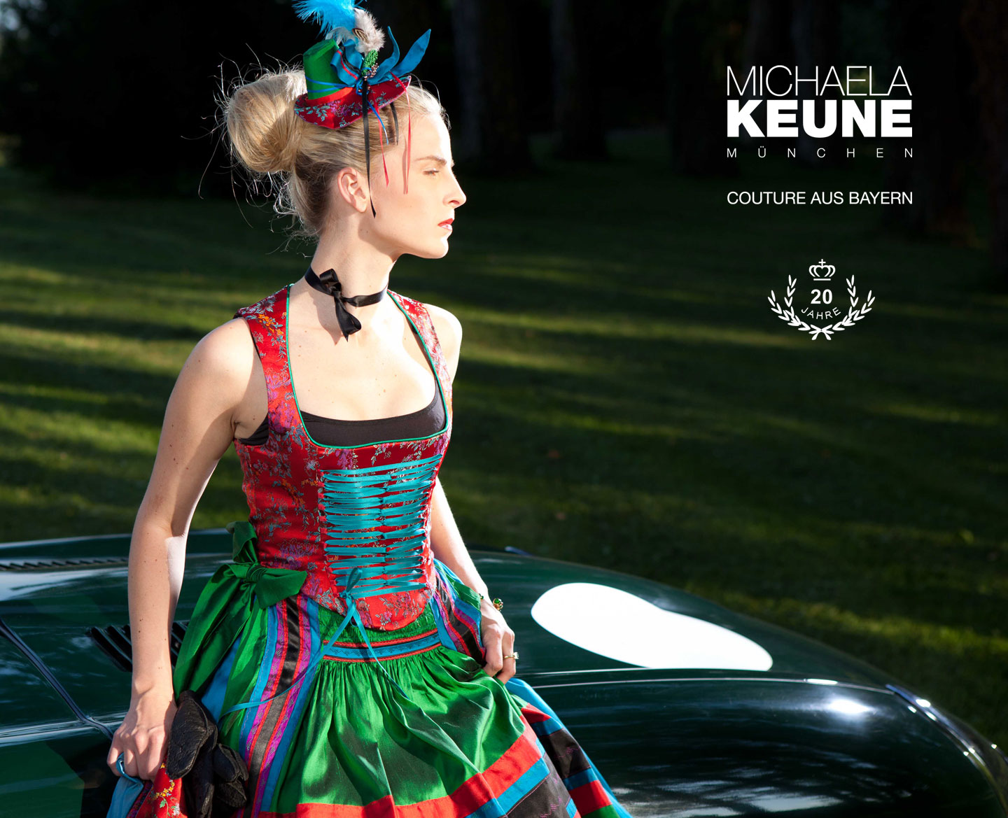 Trachtenmode Michaela Keune Couture Dirndl M&uuml;nchen - Designer Dirndl Kollektion SOPHISTICATED